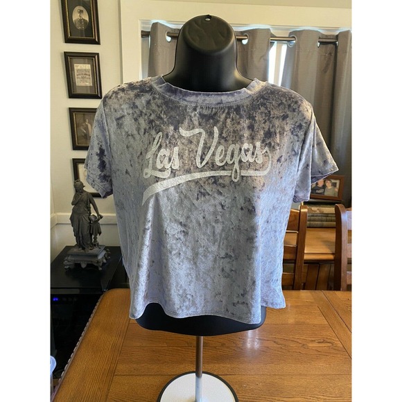 SZ Tops - Popular Sports LAS VEGAS Lavender Crushed Velvet Belly Shirt Dancer Sz Sm EUC